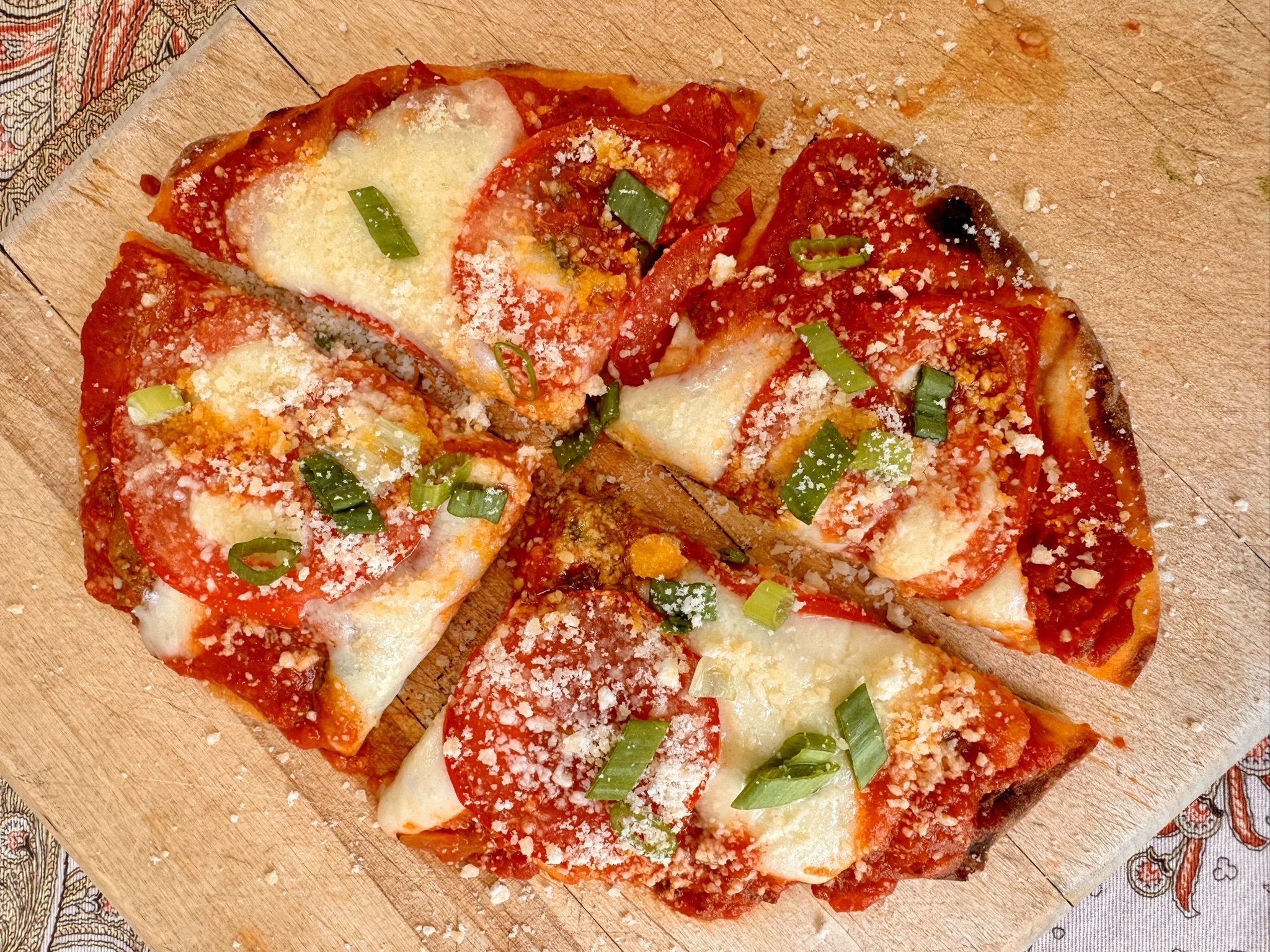 Speedy Margherita Naan Pizza
